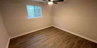 Room in 6 Bedroom Home at Henslowe Dr Gallery 42