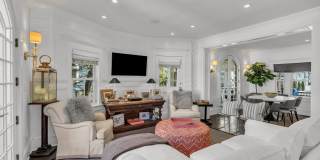 310 Worthington Avenue Gallery 20