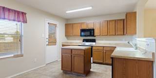 3 bedroom, 2 bath,  car garage 1 story house located in Cibolo-Schertz! Gallery 8