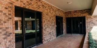 4722 Taft Boulevard Gallery 17