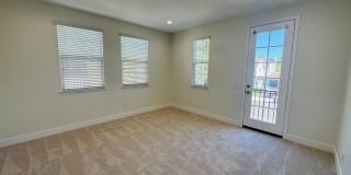 Luxury Rental in Village at the Park Luxury Rental in Village at the Park Gallery 27