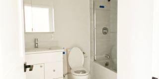 Modern 2-Bed/2-Bath w/ W/D in Unit Gallery 11