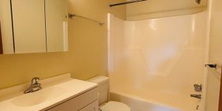 2 Bedroom, 1.5 Townhouse Gallery 13