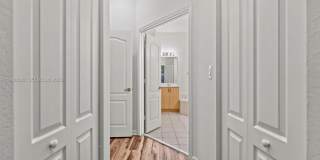 2247 Portofino Ave Gallery 18