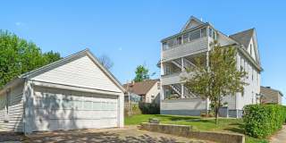 314 Suburban Avenue Gallery 4
