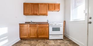 7801 S Yates South Shore Apartments Gallery 14