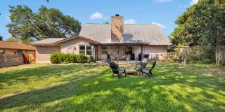 Discover Old World Charm in Northern Hills! Discover Old World Charm in Northern Hills! Gallery 28
