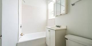 7003 S Harper Gallery 13