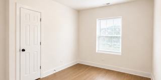 7418 North Ashland BoulevardApt 2 Gallery 9