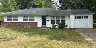 FOR RENT — 211 Frost Ave, Ferguson, MO 63135 Gallery 1
