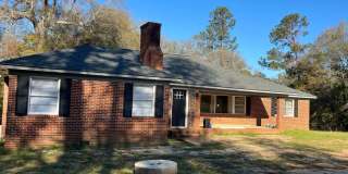 Large country home on private acreage Large country home on private acreage Gallery 1