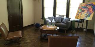 The Green Lodge Gallery 23