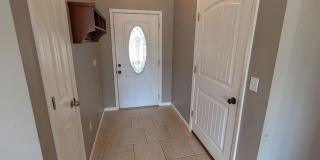 Beautiful Ranch Home Gallery 3