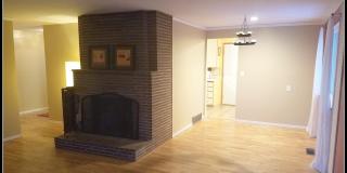 Downtown Burien duplex - main floor rambler unit - 3 bedroom 1 bath, storage & washer/dryer! Available August 10th! Downtown Burien duplex - main floor rambler unit - 3 bedroom 1 bath, storage & washer/dryer! Available August 10th! Gallery 8