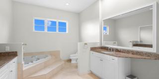 2739 NE 15th Street Gallery 32