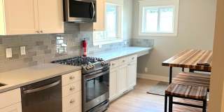 Beautiful 4- Bedroom North End Home Gallery 7