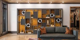 The Premier Gallery 23