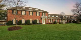 593 BETHLEHEM Pike unit: 1B Gallery 1