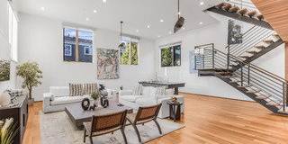 661 Broadway Street Gallery 8