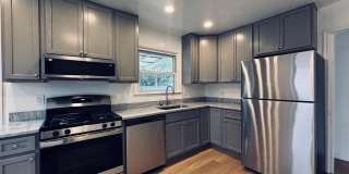 14 Chamberlain Avenue unit: 1 14 Chamberlain Avenue unit: 1 Gallery 5