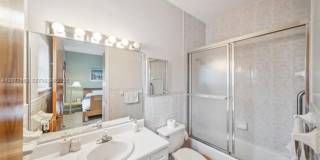 9008 Collins Ave cu-402, Surfside, FL 33154 Gallery 35