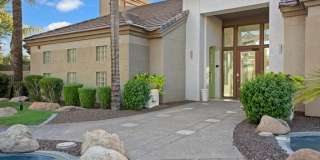 The Hawthorne Gallery 17