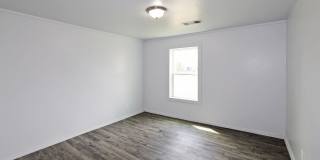3703 Monroe Gallery 11