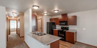 Oak Springs Apartments Gallery 14