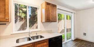 Lincoln Townhomes Lincoln Townhomes Gallery 12