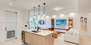 545 SW 11th St Gallery 18