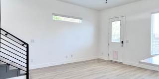 The Jax Gallery 16