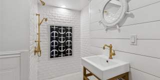 71 Michigan Street Gallery 30