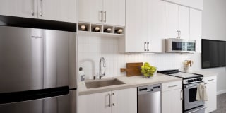 Modera Jack London Square Gallery 3