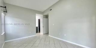 5508 NW 101st Ct Gallery 13