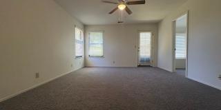 Spacious 4 Bedroom Home in Quiet Galt Neighborhood Gallery 32