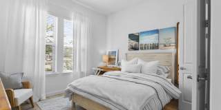 Arabelle Clearwater Gallery 48