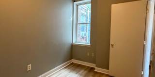 Spacious 3 Bedroom with Washer/Dryer Gallery 11