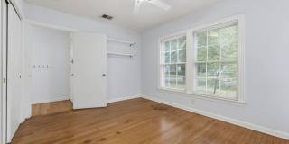 Nicely Updated 3/2 in Hyde Park Gallery 25