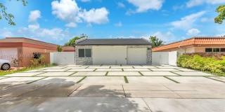 11421 SW 84th St Gallery 1