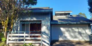 Spacious 3 Bed + Loft in Rio Del Mar Gallery 1