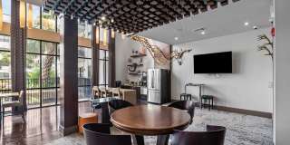 Heights West End Gallery 8