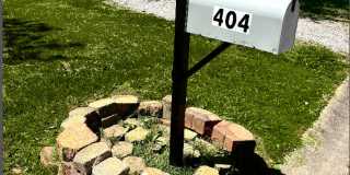 JUST REDUCED!!! Charming 3 Bedroom Home in the Heart of Clarksville - Now Available! Gallery 5
