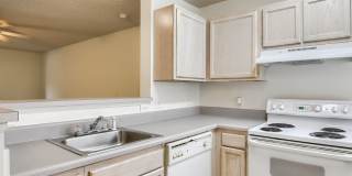 3 Bedroom condo in Raleigh Gallery 8