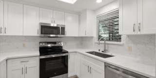 1446 Chateau Cmn unit: 104 Gallery 9