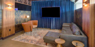 EVIVA On Cherokee Gallery 43