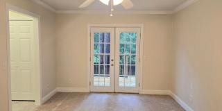 10017 Foxrun Rd Gallery 8