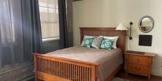 Piedmont Leaf Lofts - Brown Prizery Gallery 6