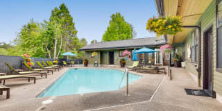 Westlake Meadows Gallery 21