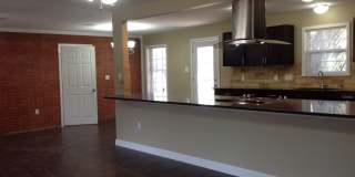 Gorgeous Remodel - North Austin Home! Gallery 4