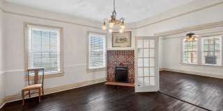 Ideal for Medical Professionals & Students – Spacious 5BR Near Downtown Gallery 9